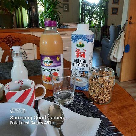 Naturnaera Dubbelrum B&B I Uppsala Ramstalund 外观 照片
